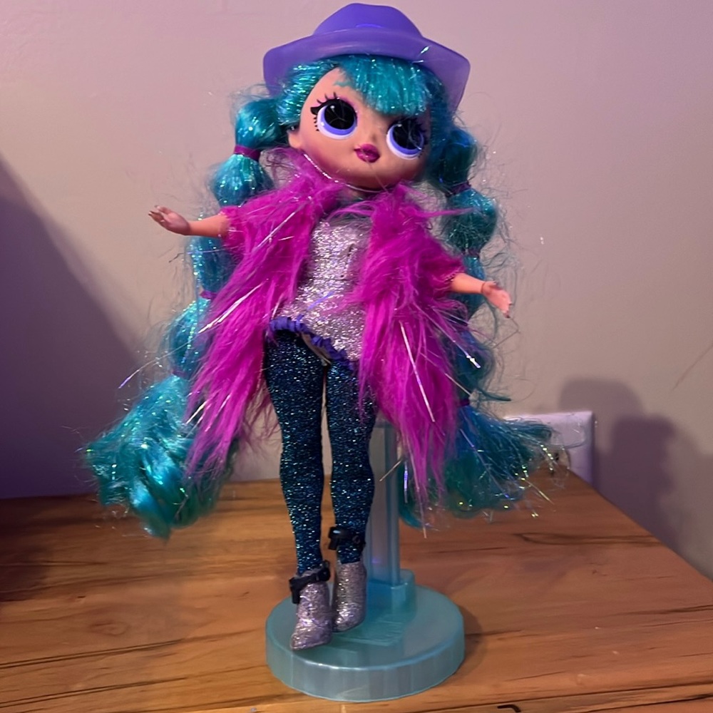 LOL OMG Doll